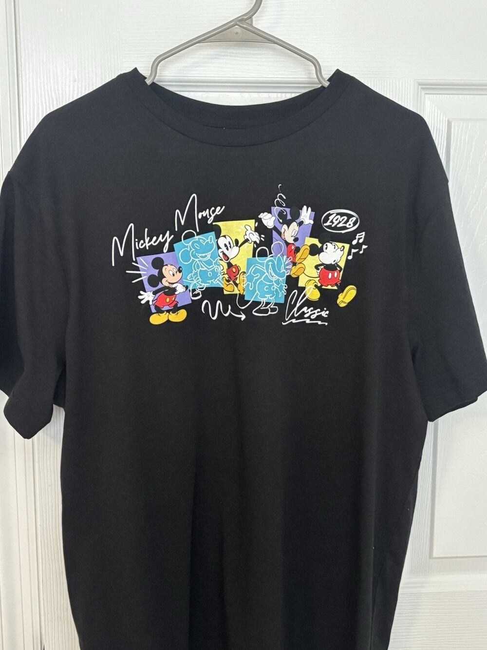 Disney Mickey Mouse Classic 1928 Graphic Adult T-Shirt size L Black